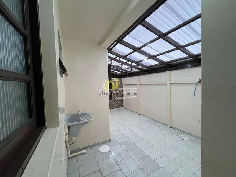 Apartamento térreo com vaga, junto a Av da Igreja.: 3ª foto da galeria de imagens do imóvel