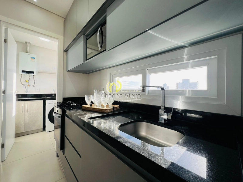 Apartamento Mobiliado, 2 dormitórios - próximo beira mar.: 5ª foto da galeria de imagens do imóvel