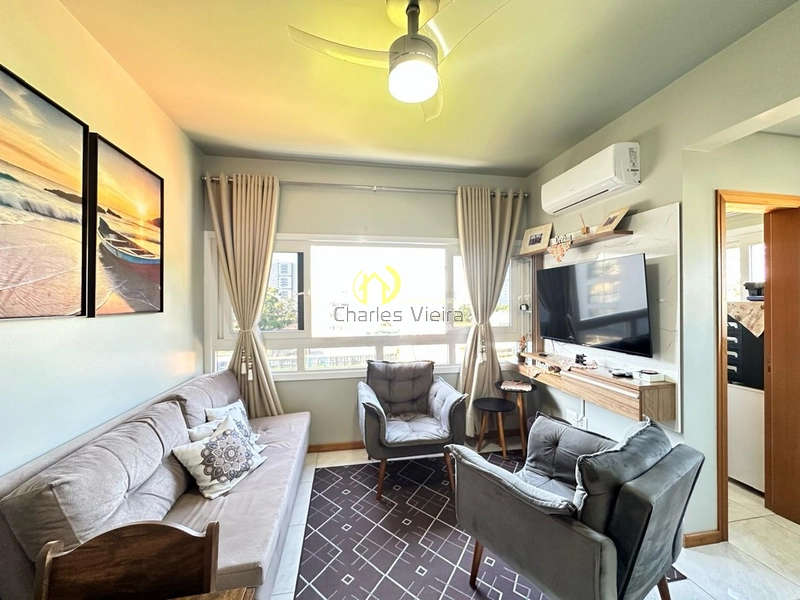 Apartamento no centro, 2 dormitórios.: 2ª foto da galeria de imagens do imóvel