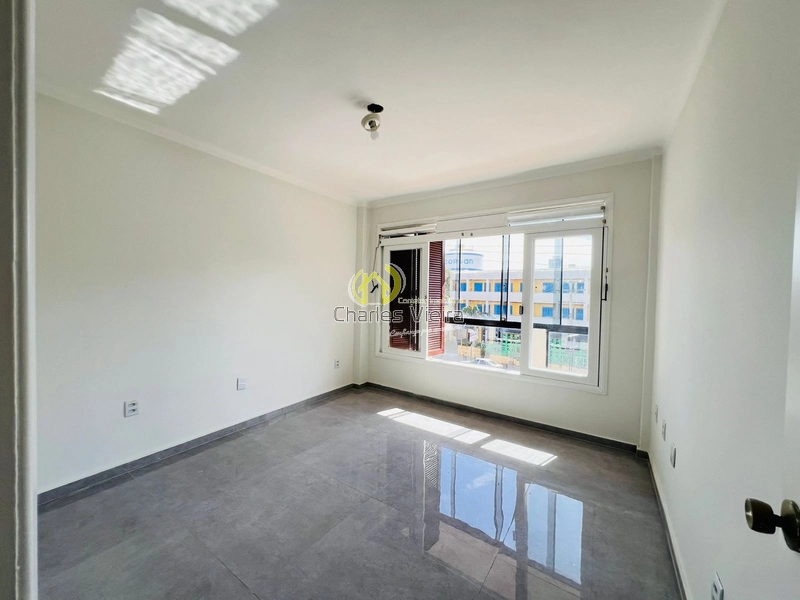 Apartamento amplo, reformado na Av da Igreja.: 6ª foto da galeria de imagens do imóvel