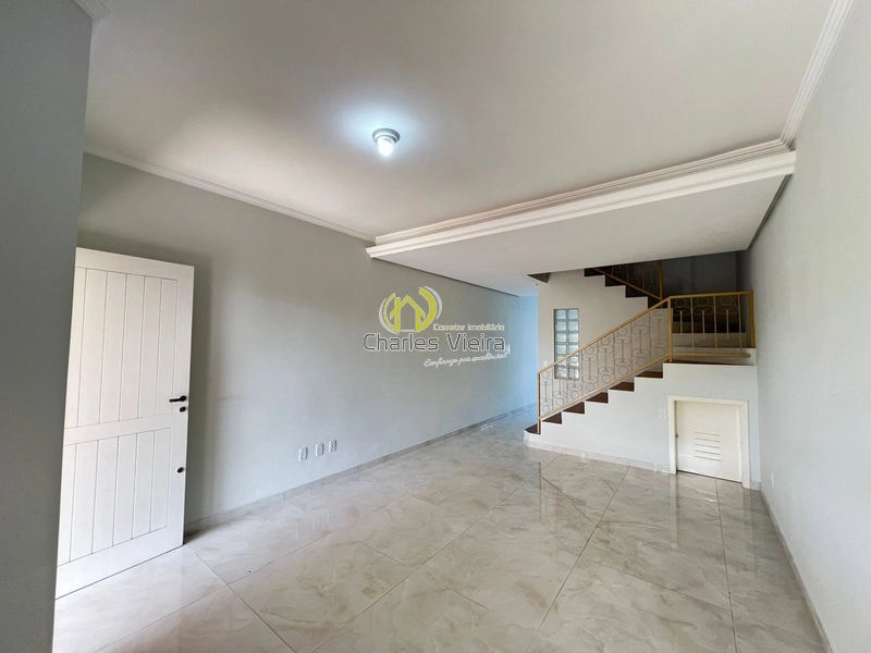 Oportunidade - Amplo Duplex.: 4ª foto da galeria de imagens do imóvel