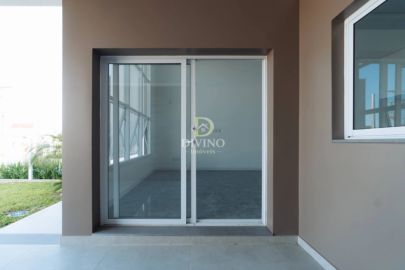 Sofisticada e Imponente: 9ª foto da galeria de imagens do imóvel