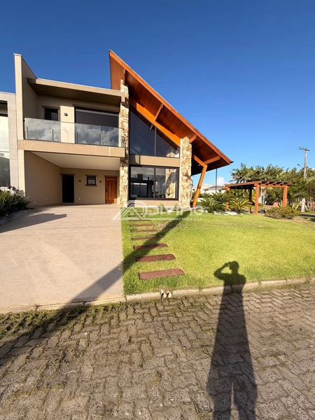 Equilíbrio entre robustez do estilo rústico e o conforto sofisticado.: 11ª foto da galeria de imagens do imóvel