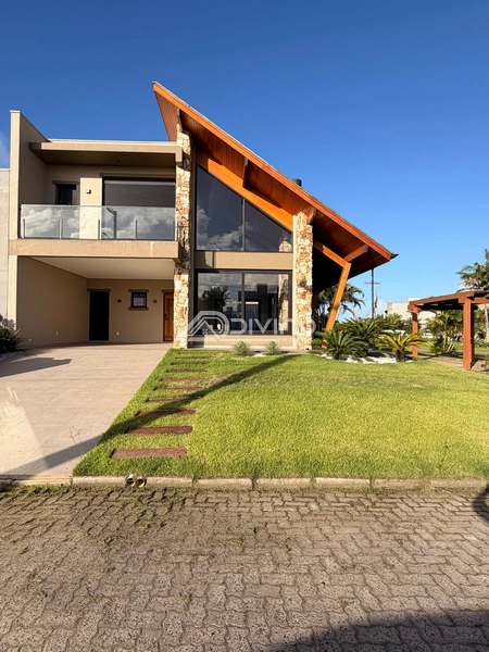 Equilíbrio entre robustez do estilo rústico e o conforto sofisticado.: 9ª foto da galeria de imagens do imóvel