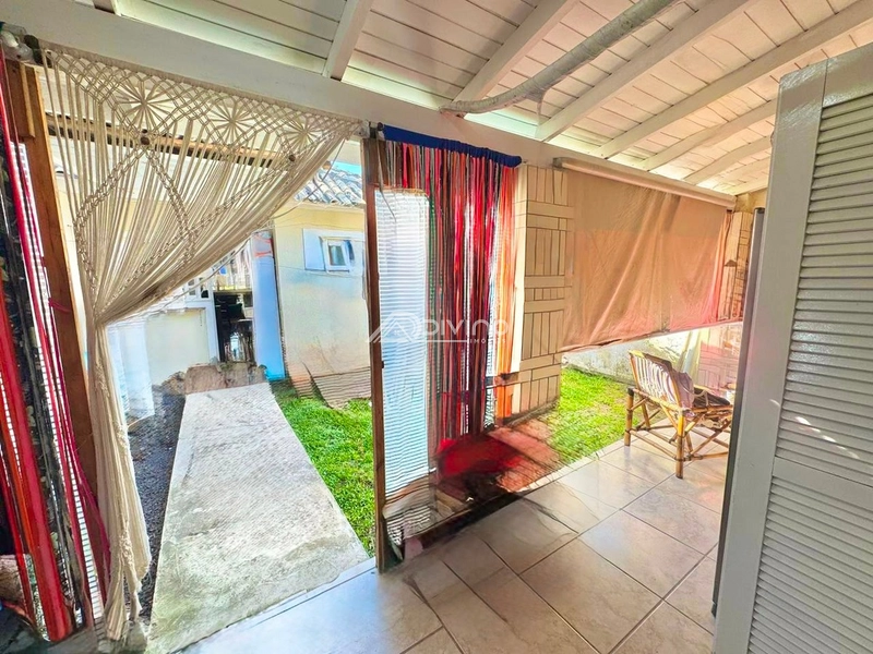 Refúgio e Conforto: Casa Aconchegante com Suíte e Hidro Privativa!: 4ª foto da galeria de imagens do imóvel