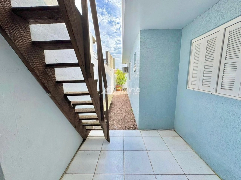 Imóvel à venda, a apenas 4 quadras do mar e com piscina, localizad: 6ª foto da galeria de imagens do imóvel