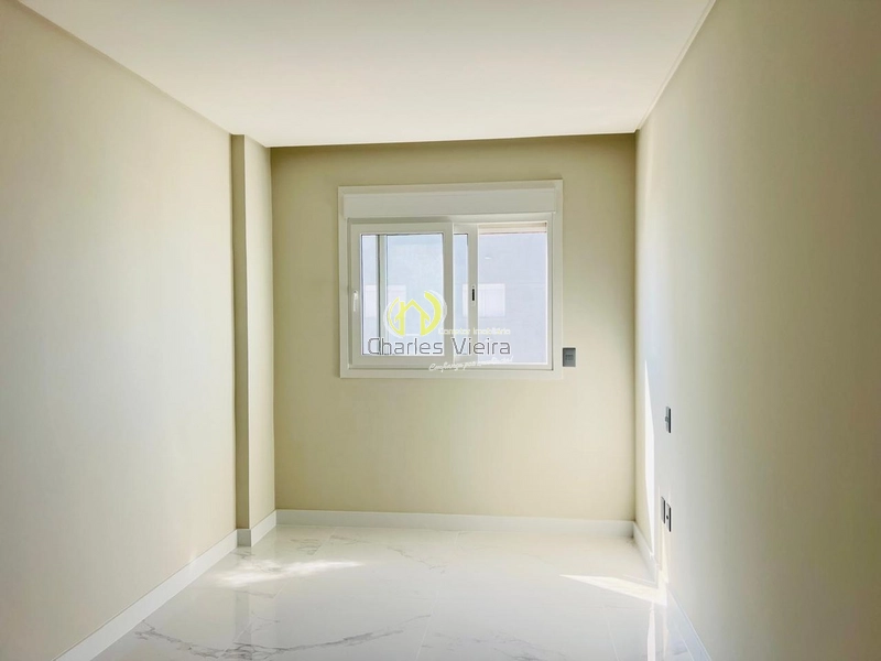 Alto Padrão em todos os detalhes, 3 dormitórios, 150m da beira mar.: 25ª foto da galeria de imagens do imóvel