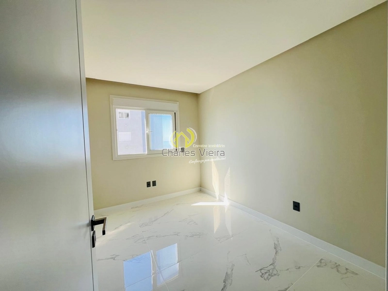 Alto Padrão em todos os detalhes, 3 dormitórios, 150m da beira mar.: 16ª foto da galeria de imagens do imóvel
