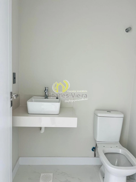 Alto Padrão em todos os detalhes, 3 dormitórios, 150m da beira mar.: 12ª foto da galeria de imagens do imóvel
