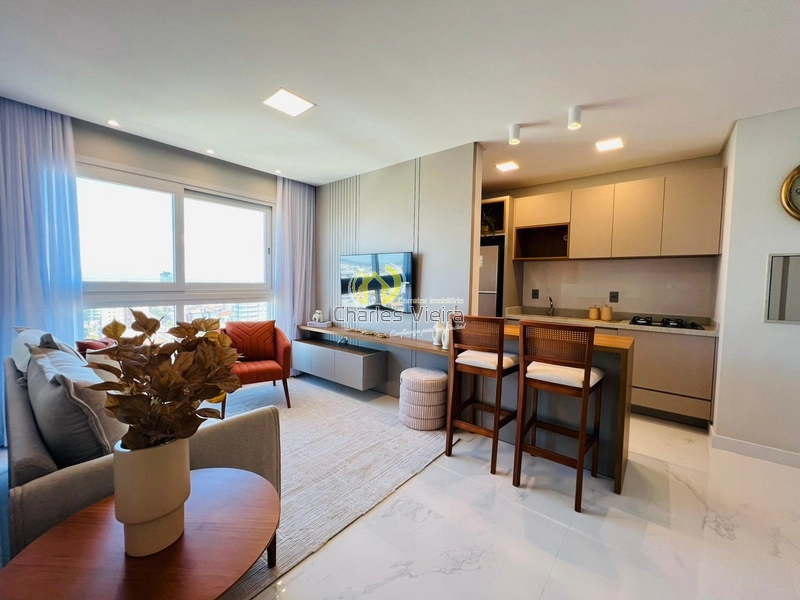 Apartamento Mobiliado com Vista Privilegiada para a Lagoa e Serra: 1ª foto da galeria de imagens do imóvel