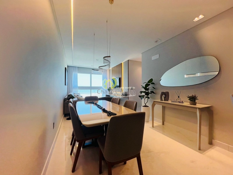 Amplo apartamento com vista liberada para o mar: 13ª foto da galeria de imagens do imóvel