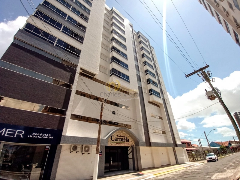 Com vista pro mar e lagoa, poucos minutos do centro de Tramandaí: 1ª foto da galeria de imagens do imóvel