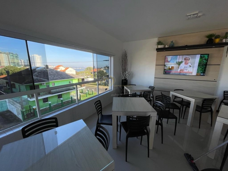 Oportunidade Mobiliado...entre o rio e o mar....Área Nobre: 36ª foto da galeria de imagens do imóvel