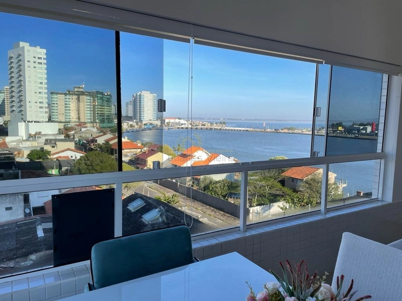 Oportunidade Mobiliado...entre o rio e o mar....Área Nobre: 18ª foto da galeria de imagens do imóvel