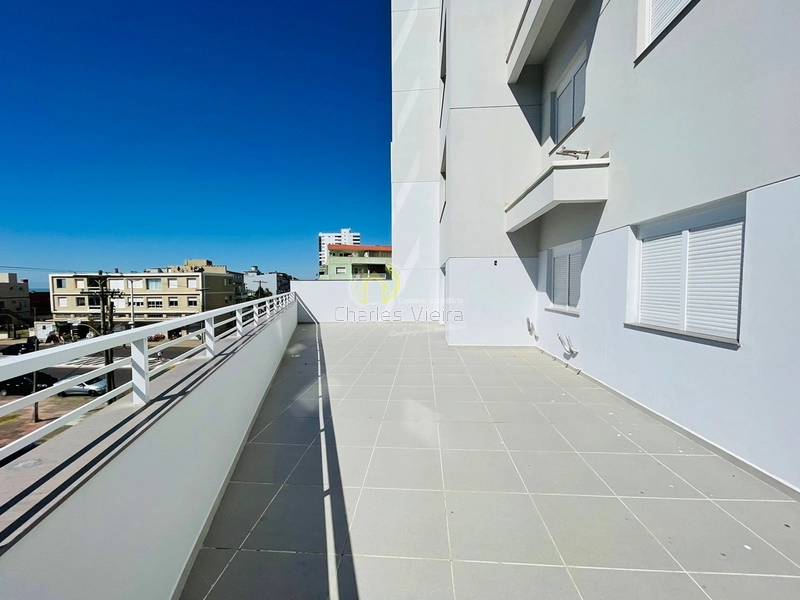 Apartamento com terraço e com vista para o mar.: 8ª foto da galeria de imagens do imóvel