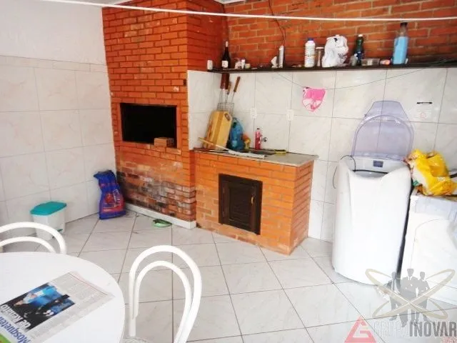 Casa em Atlântida a poucos metros do mar.: 8ª foto da galeria de imagens do imóvel
