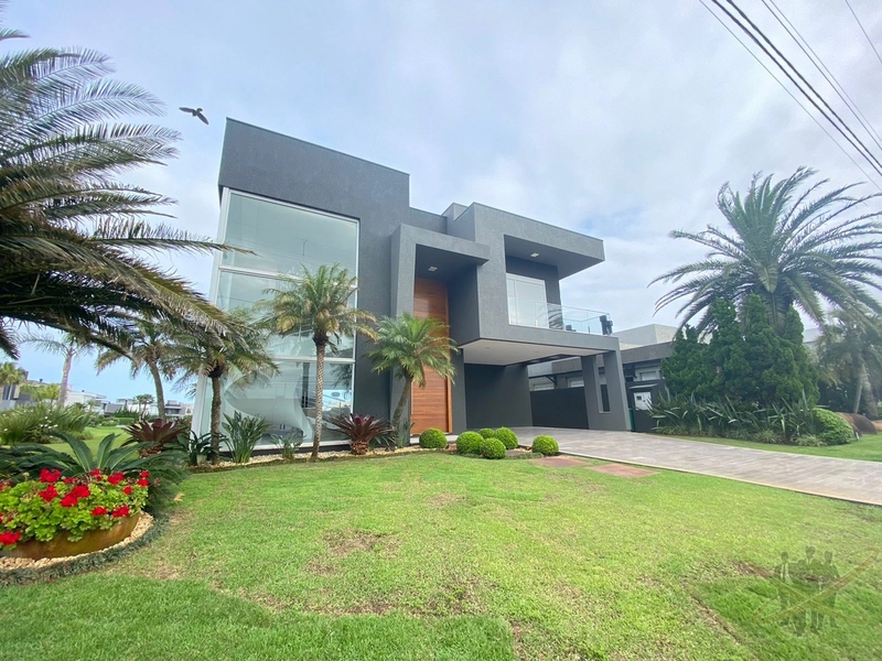 SOBRADO 05 SUITES CONDOMÍNIO ENSEADA LAGOS!