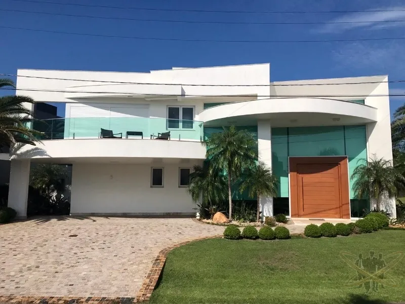 MAGNIFICO SOBRADO - FINAMENTE MOBILIADO.