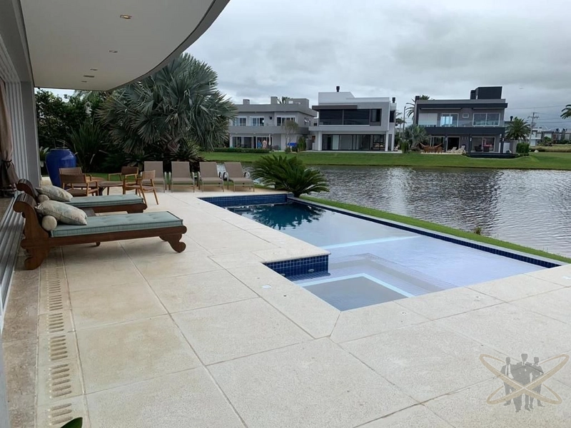Amplo sobrado beira lago - Enseada Xangri-Lá: 14ª foto da galeria de imagens do imóvel