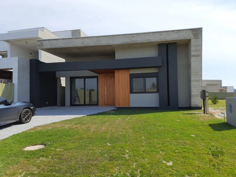 SOBRADO 04 SUITES CONDOMÍNIO RIVIERA - XANGRI-LÁ