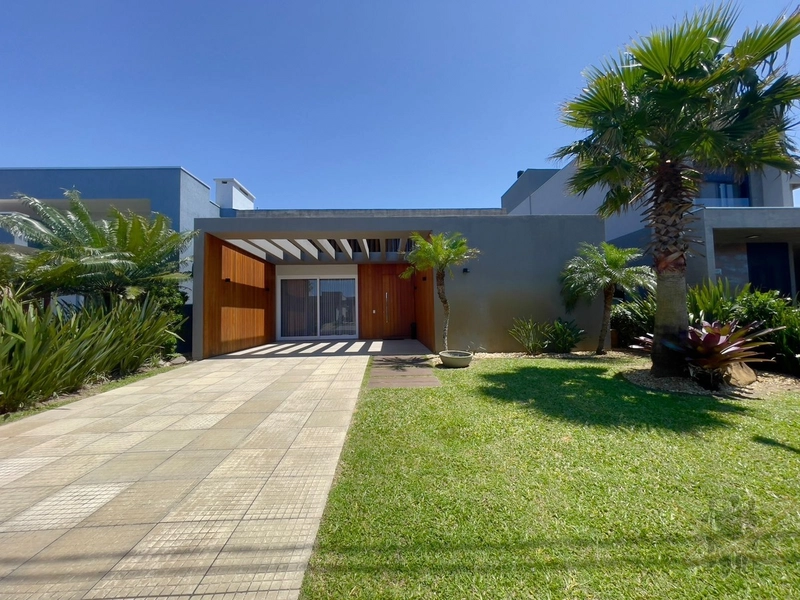 Casa mobiliado no condomínio Riviera