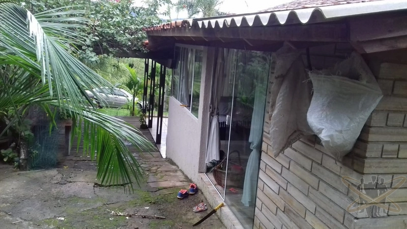 SITIO COM VISTA PARA O RIO - 01 HECATARE PRONTO PARA MORAR: 15ª foto da galeria de imagens do imóvel