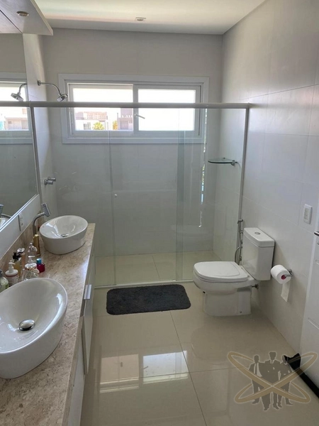 SOBRADO ENSEADA COM PISCINA: 21ª foto da galeria de imagens do imóvel