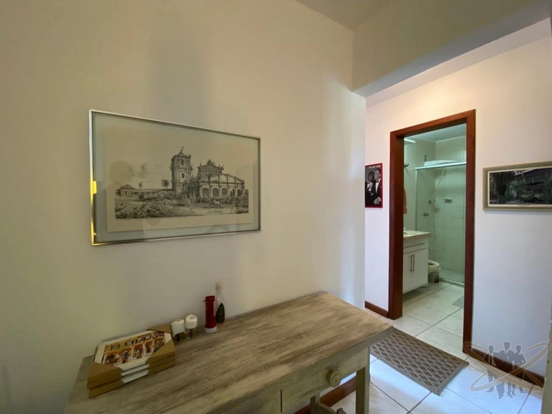 Sobrado duplex em Xangri-Lá, excelente localização frente mar.: 10ª foto da galeria de imagens do imóvel