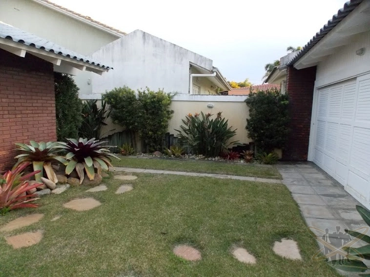Casa em Atlântida a poucos metros do mar.: 27ª foto da galeria de imagens do imóvel