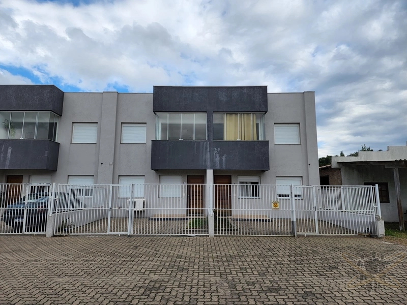 Apartamento semi mobiliado em Xangri-Lá: 2ª foto da galeria de imagens do imóvel