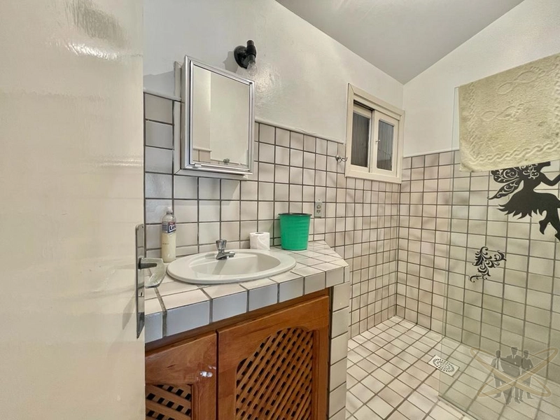 Duplex no centro de Xangri-Lá e junto ao mar.: 7ª foto da galeria de imagens do imóvel