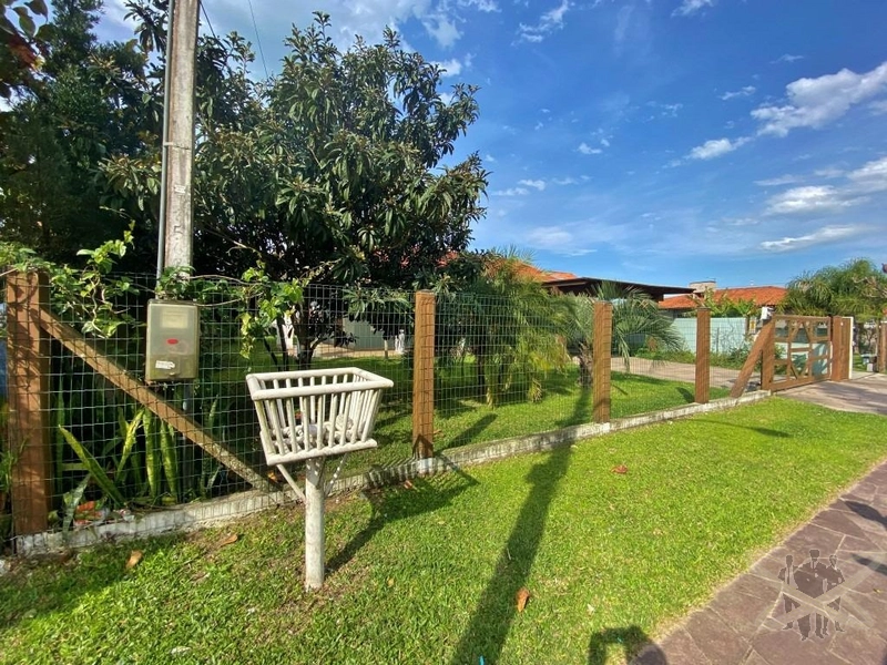 Casa em Atlântida com 03 dormitórios: 9ª foto da galeria de imagens do imóvel