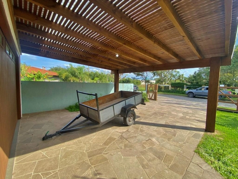 Casa em Atlântida com 03 dormitórios: 5ª foto da galeria de imagens do imóvel