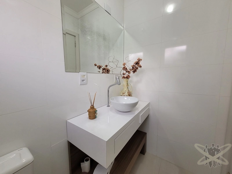 Casa em Atlântida próxima do mar.: 24ª foto da galeria de imagens do imóvel