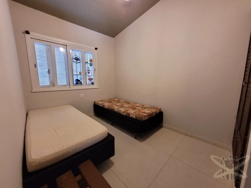Casa com 03 dormitórios no centro de Xangri-lá.: 15ª foto da galeria de imagens do imóvel