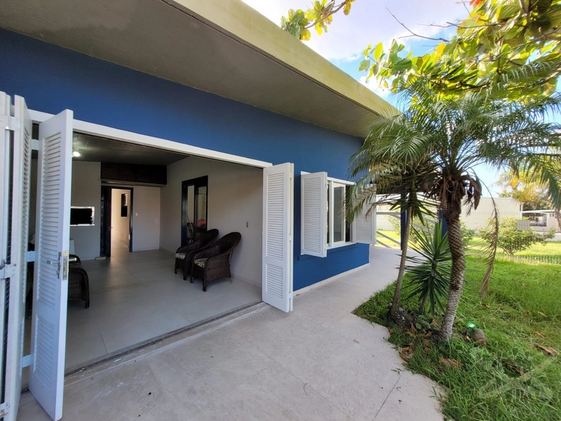 Casa com 03 dormitórios no centro de Xangri-lá.: 5ª foto da galeria de imagens do imóvel