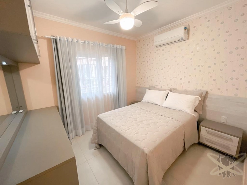 Casa com 02 terrenos no centro de Xangri-lá.: 25ª foto da galeria de imagens do imóvel