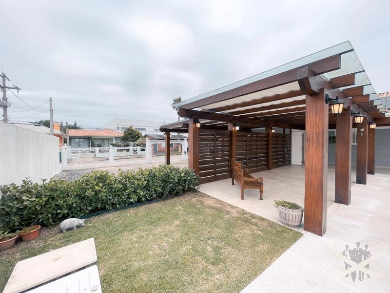 Casa com 02 terrenos no centro de Xangri-lá.: 15ª foto da galeria de imagens do imóvel
