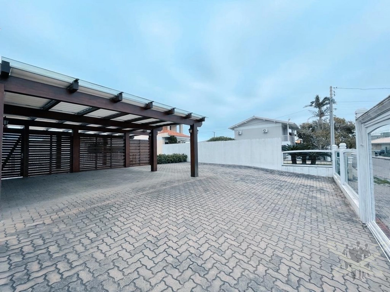 Casa com 02 terrenos no centro de Xangri-lá.: 32ª foto da galeria de imagens do imóvel