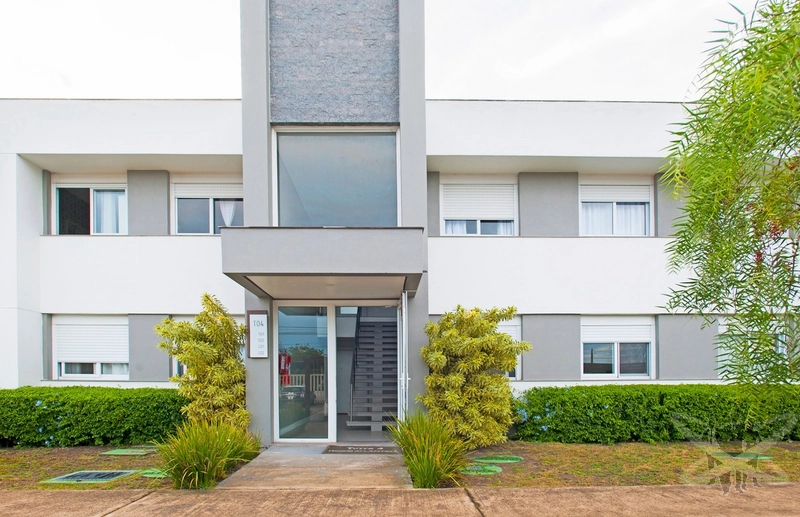 Apartamento no condomínio Rossi Atlântida com linda vista para o lago.