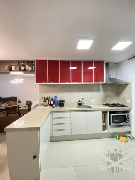 Sobrado mobiliado no centro de Xangri-lá.: 14ª foto da galeria de imagens do imóvel
