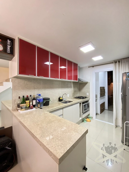 Sobrado mobiliado no centro de Xangri-lá.: 13ª foto da galeria de imagens do imóvel