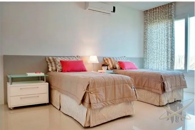 Sobrado mobiliado e decorado - 04 suites Enseada: 33ª foto da galeria de imagens do imóvel