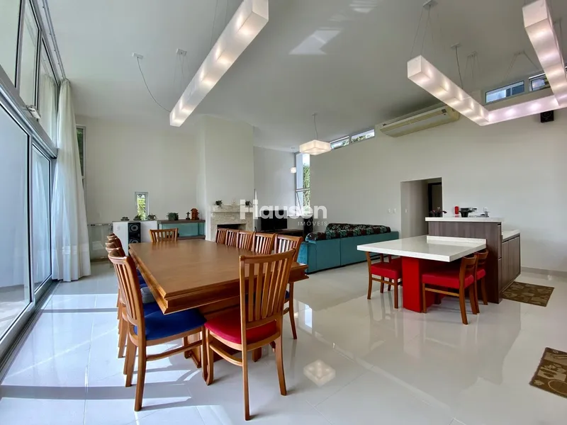 Linda Casa a venda no Bruschal: 8ª foto da galeria de imagens do imóvel