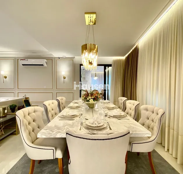 Apartamento com 4 suítes Finamente Mobiliado em Itapema: 4ª foto da galeria de imagens do imóvel