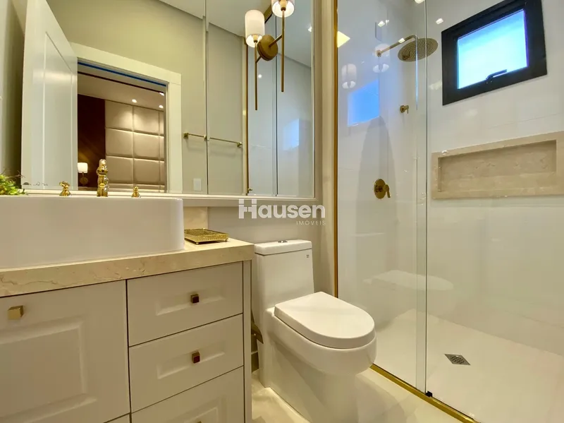 Apartamento com 4 suítes Finamente Mobiliado em Itapema: 27ª foto da galeria de imagens do imóvel