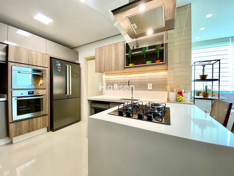 Lindo Apartamento Finamente Mobiliado no bairro São Luiz!: 10ª foto da galeria de imagens do imóvel