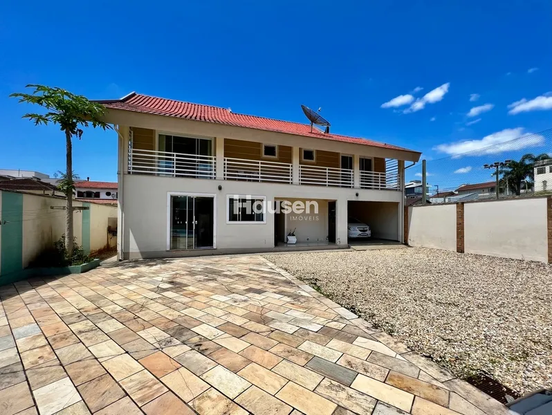 Casa com Piscina no Jardim Maluche: 10ª foto da galeria de imagens do imóvel