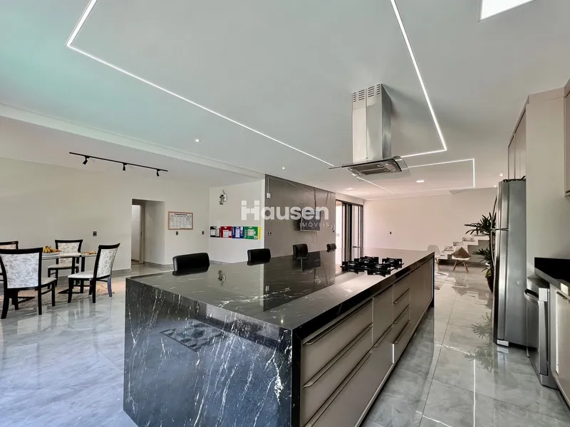 Ampla Casa no Bairro Souza Cruz: 4ª foto da galeria de imagens do imóvel