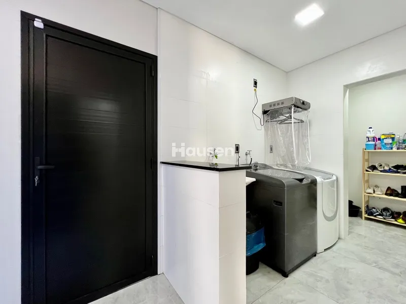 Ampla Casa no Bairro Souza Cruz: 27ª foto da galeria de imagens do imóvel